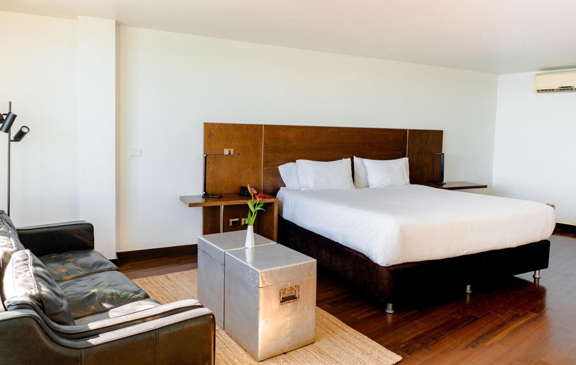 Executive King Suite