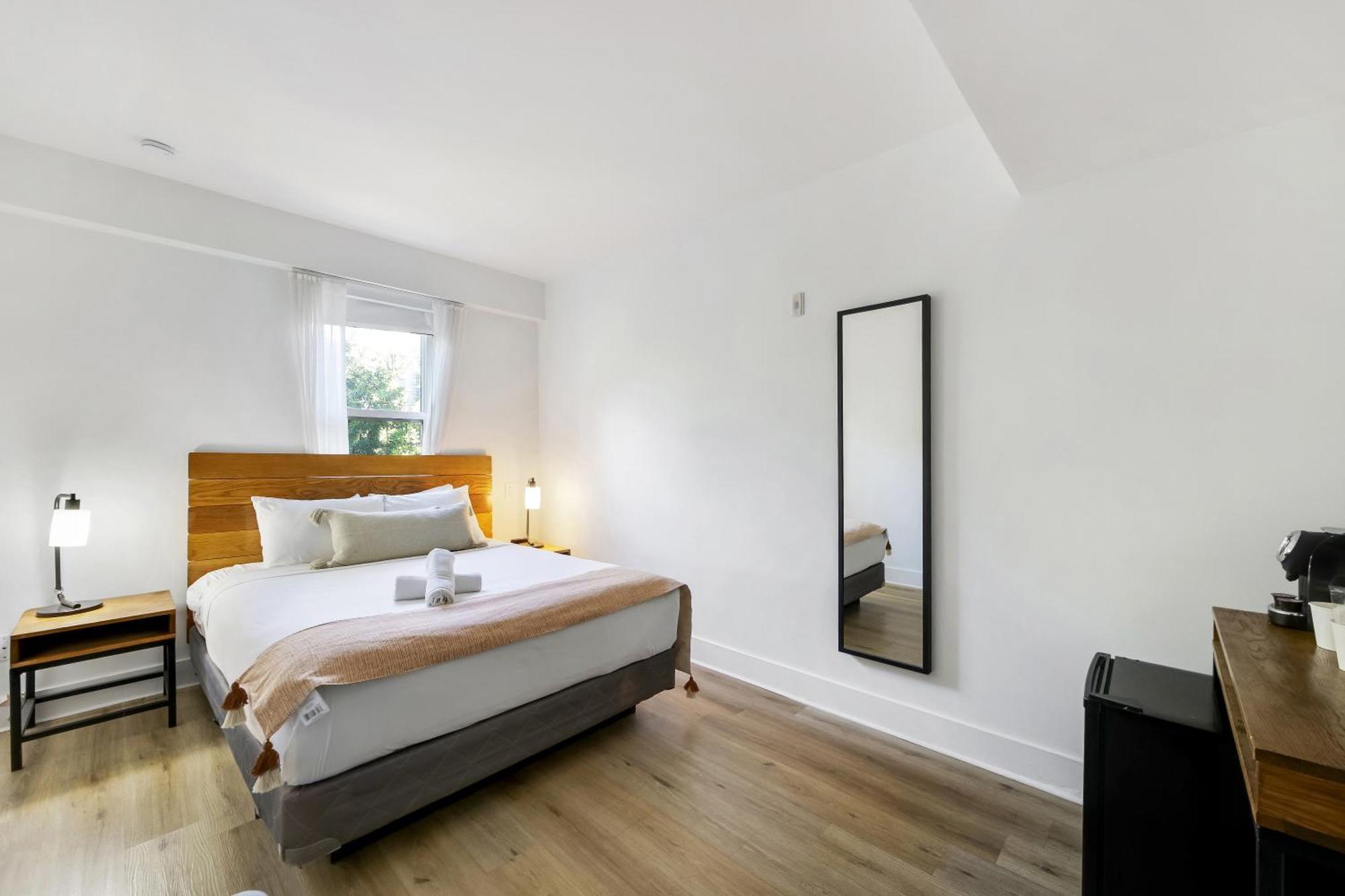 Queen Room (Self Check-in)
