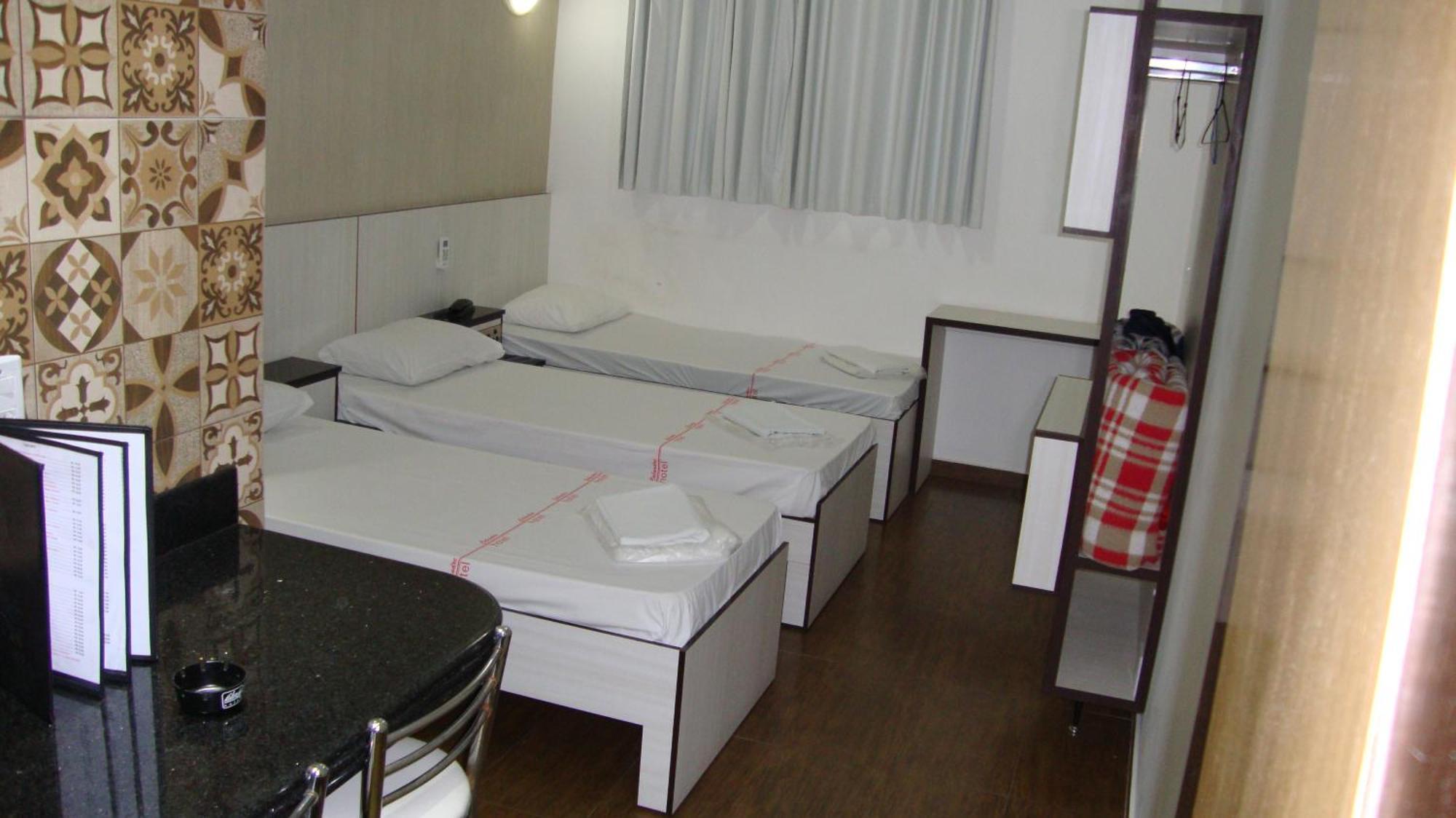 Quarto Triplo Luxo