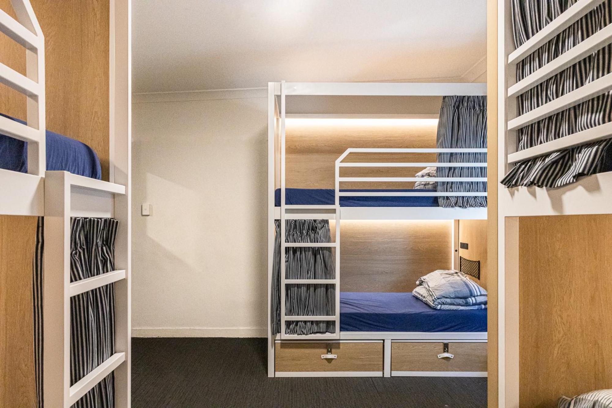 Bed 6-Bed Mixed Dormitory Room