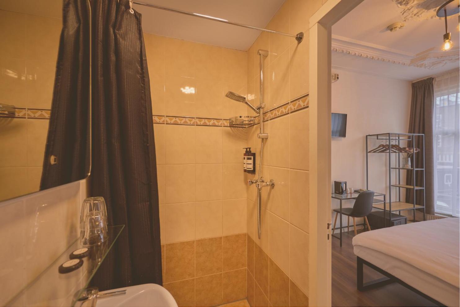 Double Room Canal View