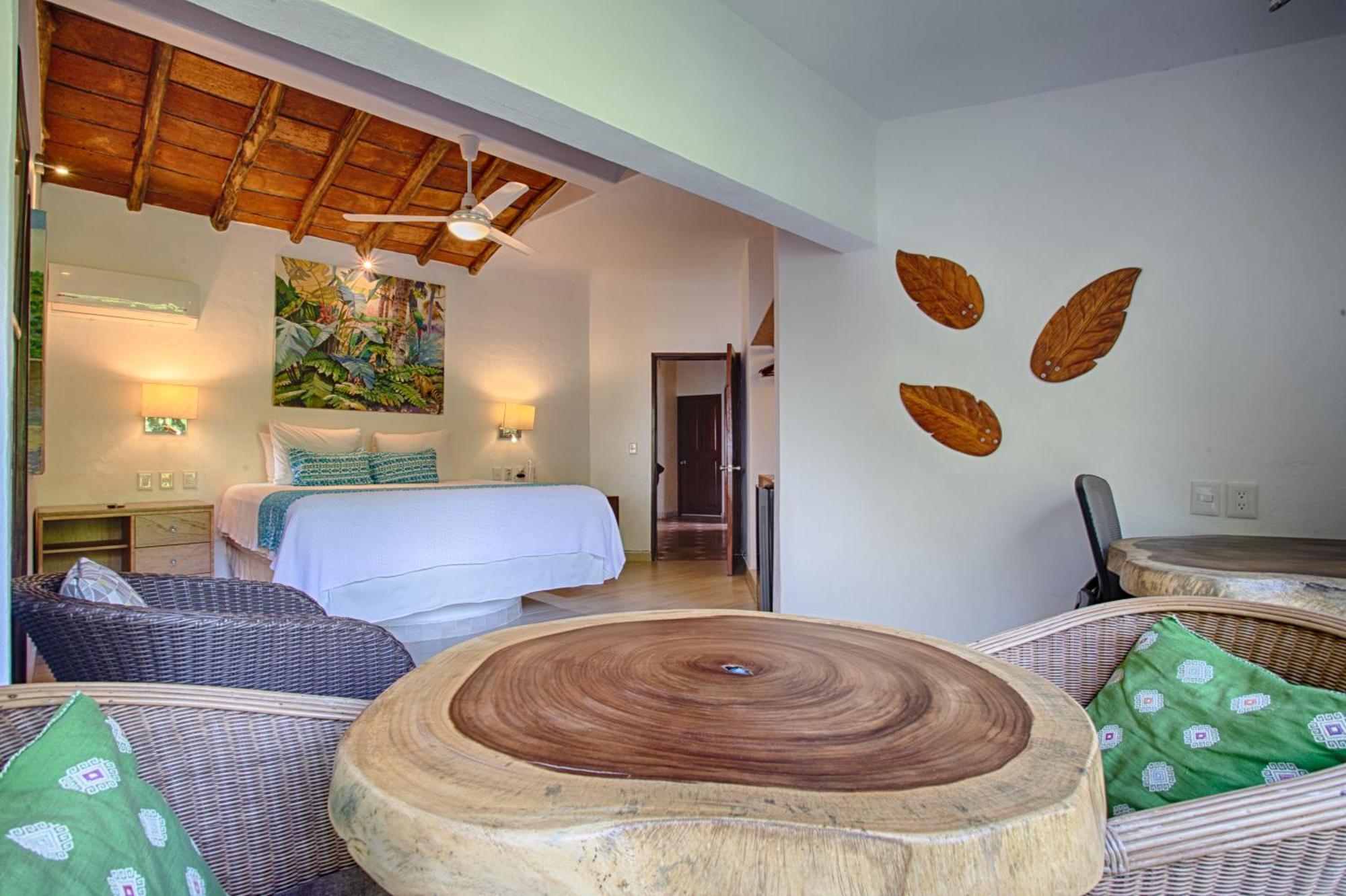 Junior Suite Garden-View