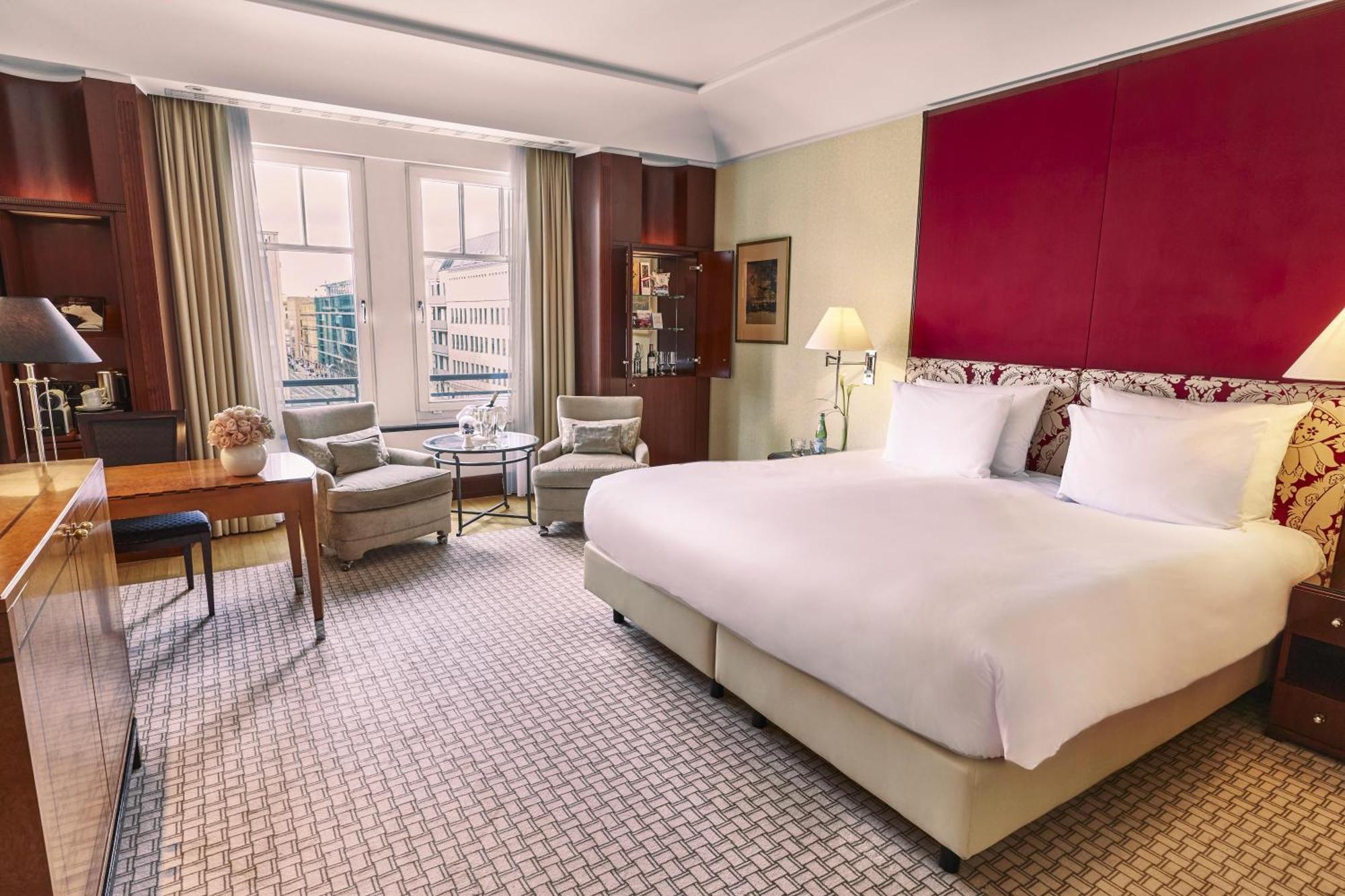 Superior Deluxe Room,1765837037:JPEG