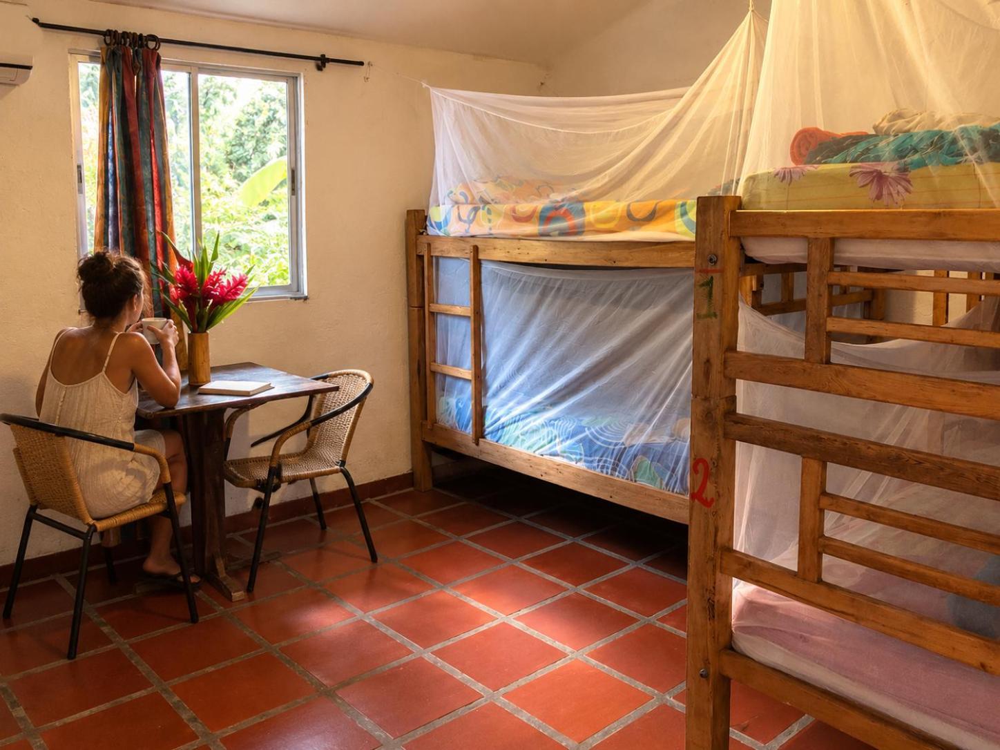 Bed 4-Bed Mixed Dormitory Room