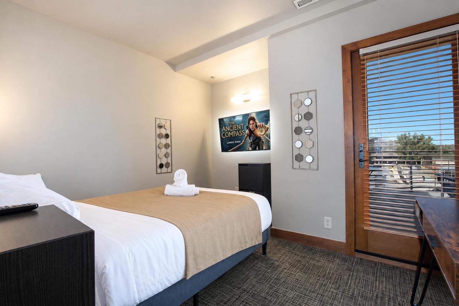 Queen Room