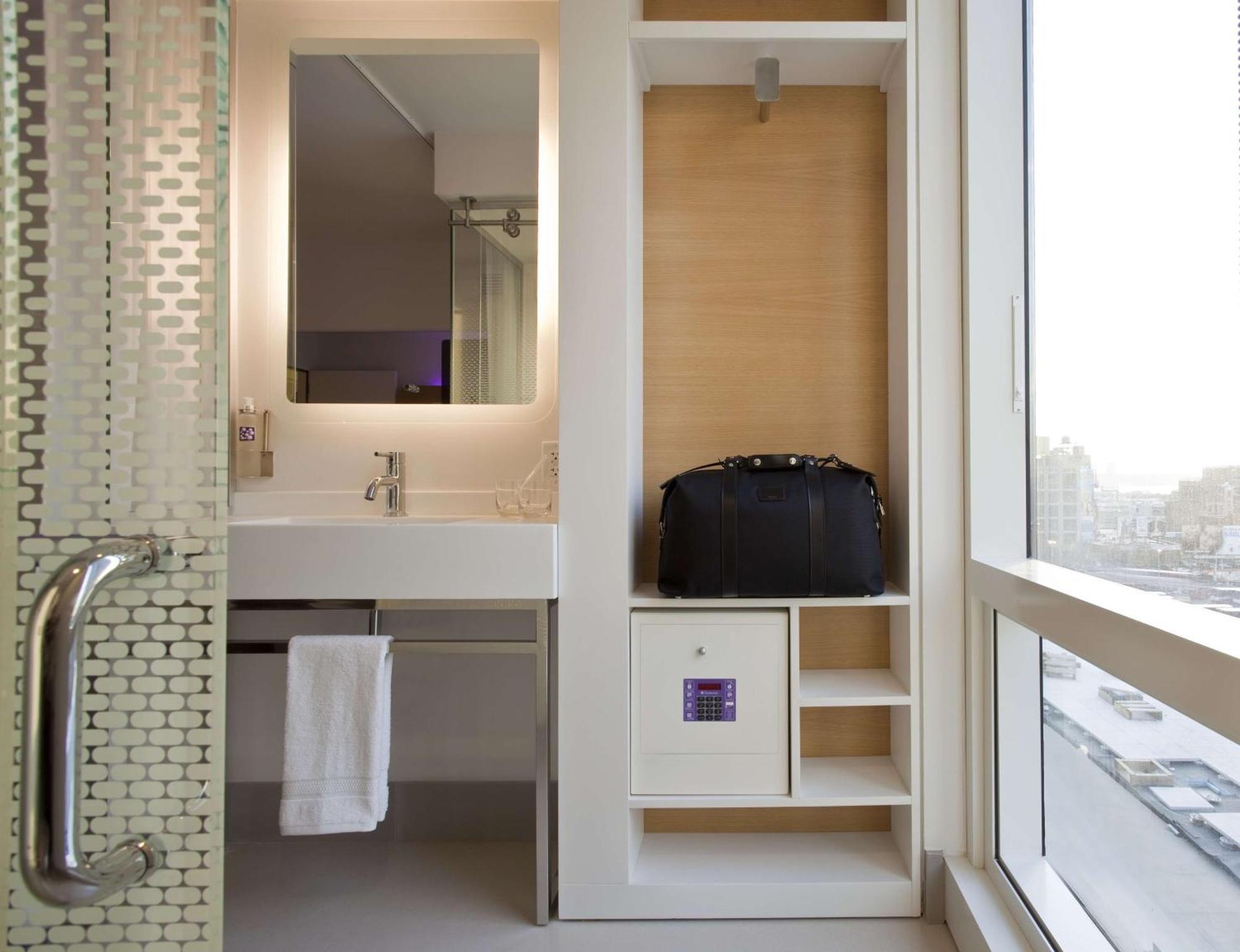 Quarto Queen Premium com Cama em Beliche