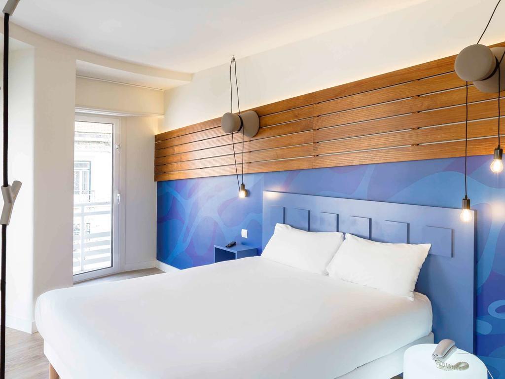 Quarto Duplo