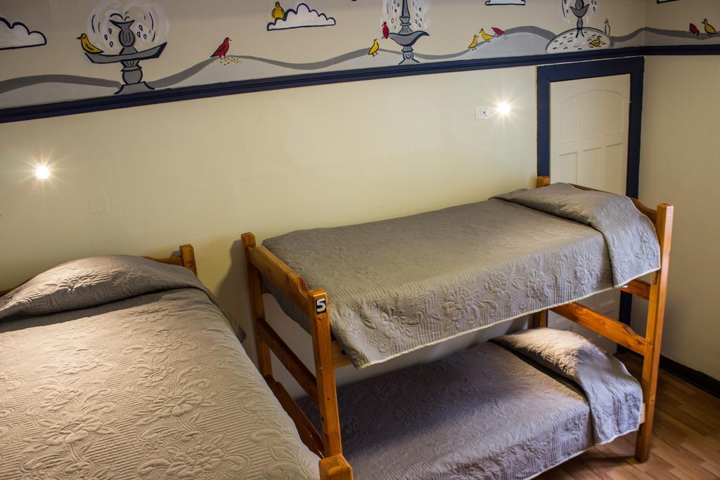 Single Bed Mixed Dormitory Room