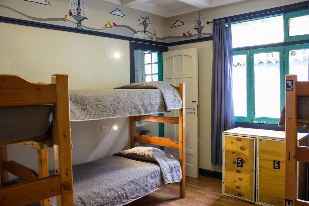 Single Bed Mixed Dormitory Room