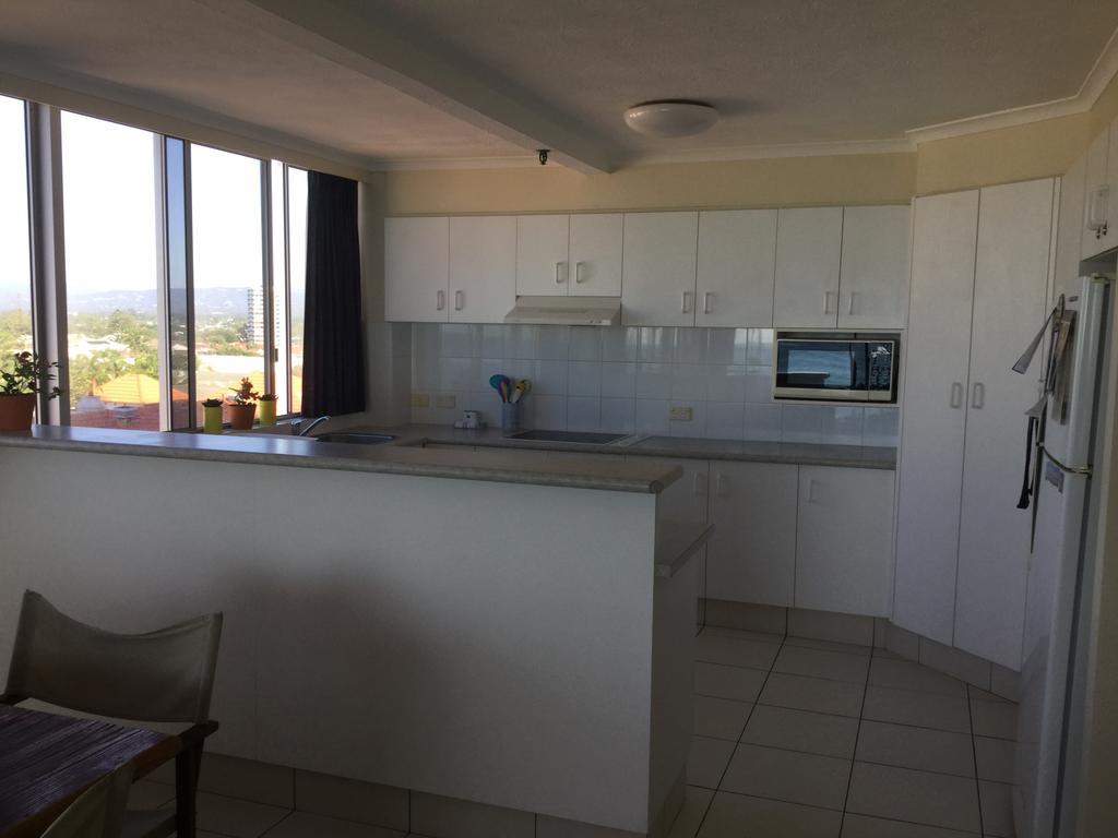 Three-Bedroom Apartment Ocean View