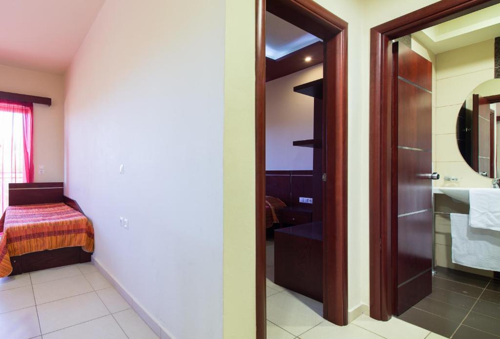 Comfort Quadruple Room