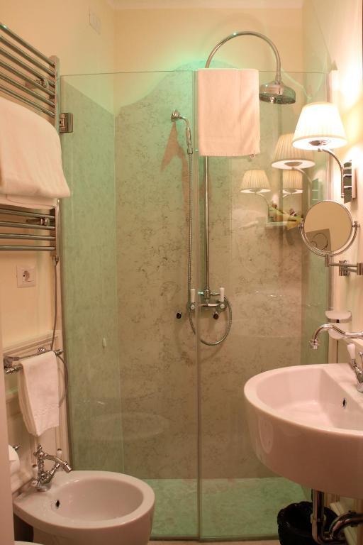 Habitación Doble Pequeña