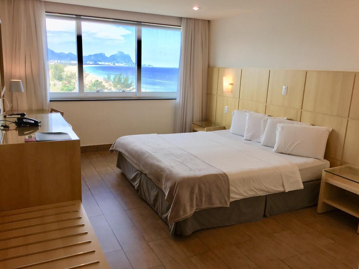 Quarto Duplo Superior com Vista Mar Parcial