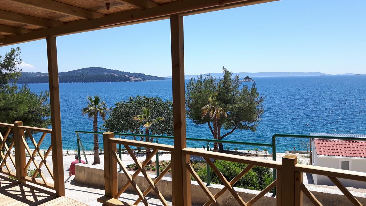 Superior Two-Bedroom Mobile Home Terrace Sea View