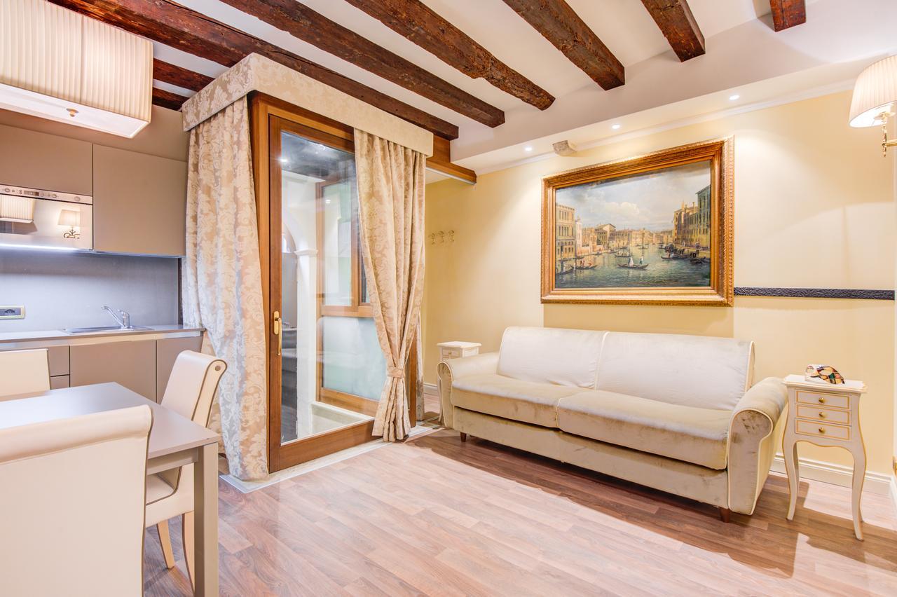 One-Bedroom Apartment Annex