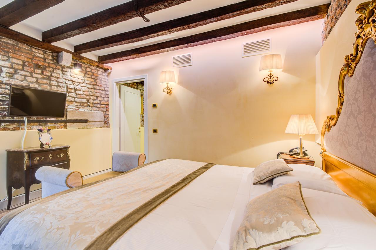 One-Bedroom Apartment Annex