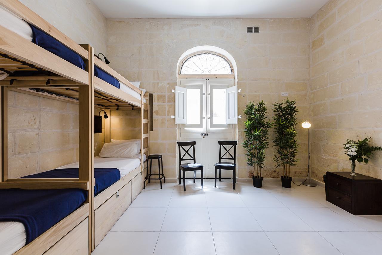 Bed 6-Bed Mixed Dormitory Room Spa Access
