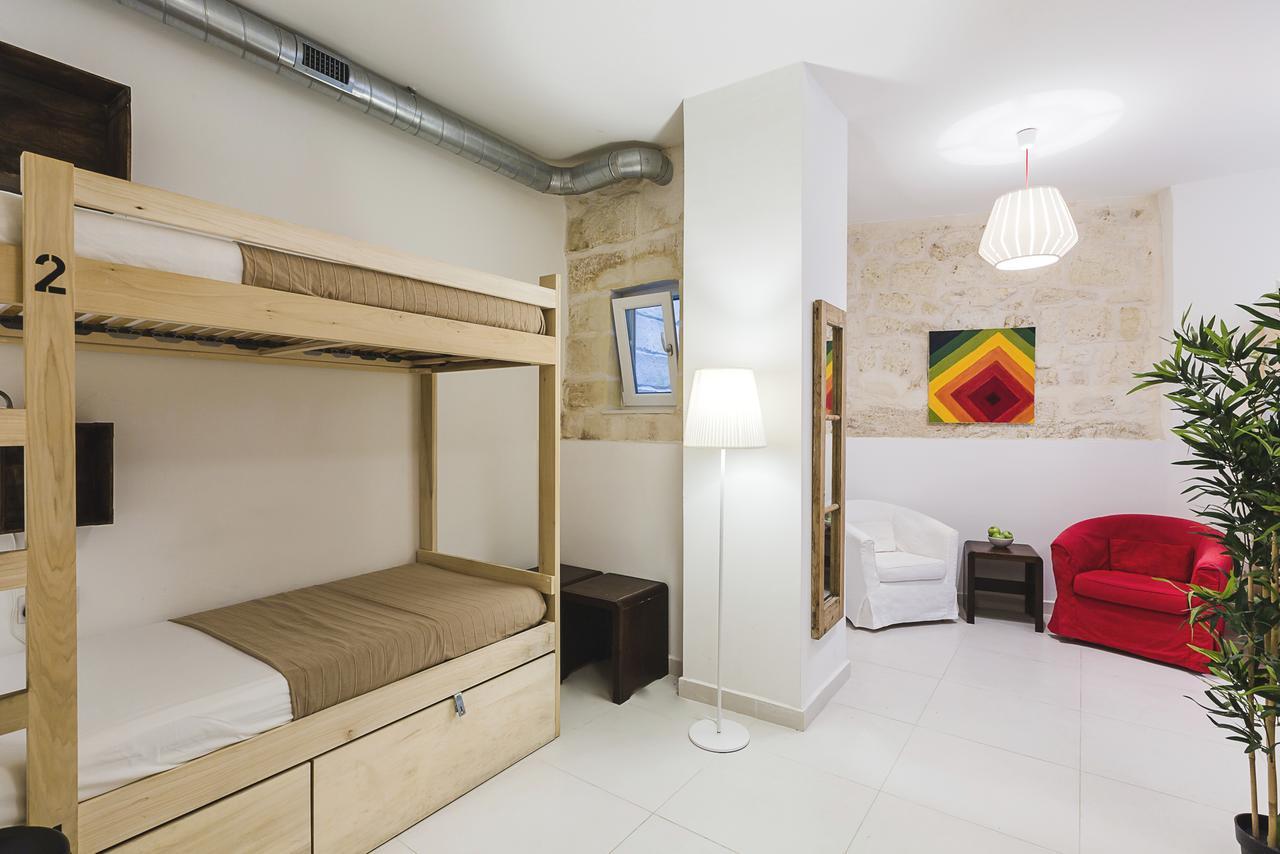 Bed 6-Bed Mixed Dormitory Room Spa Access