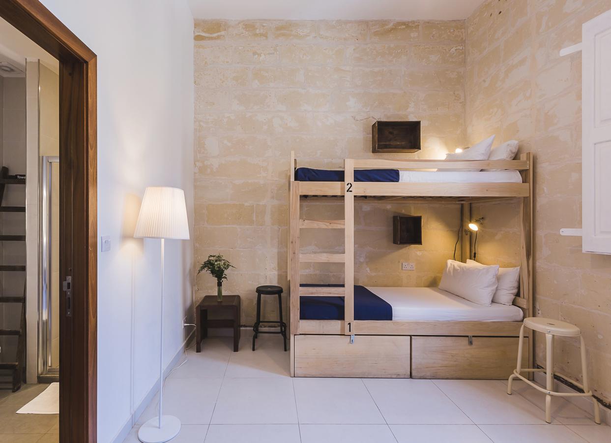 Bed 4-Bed Mixed Dormitory Room Spa Access