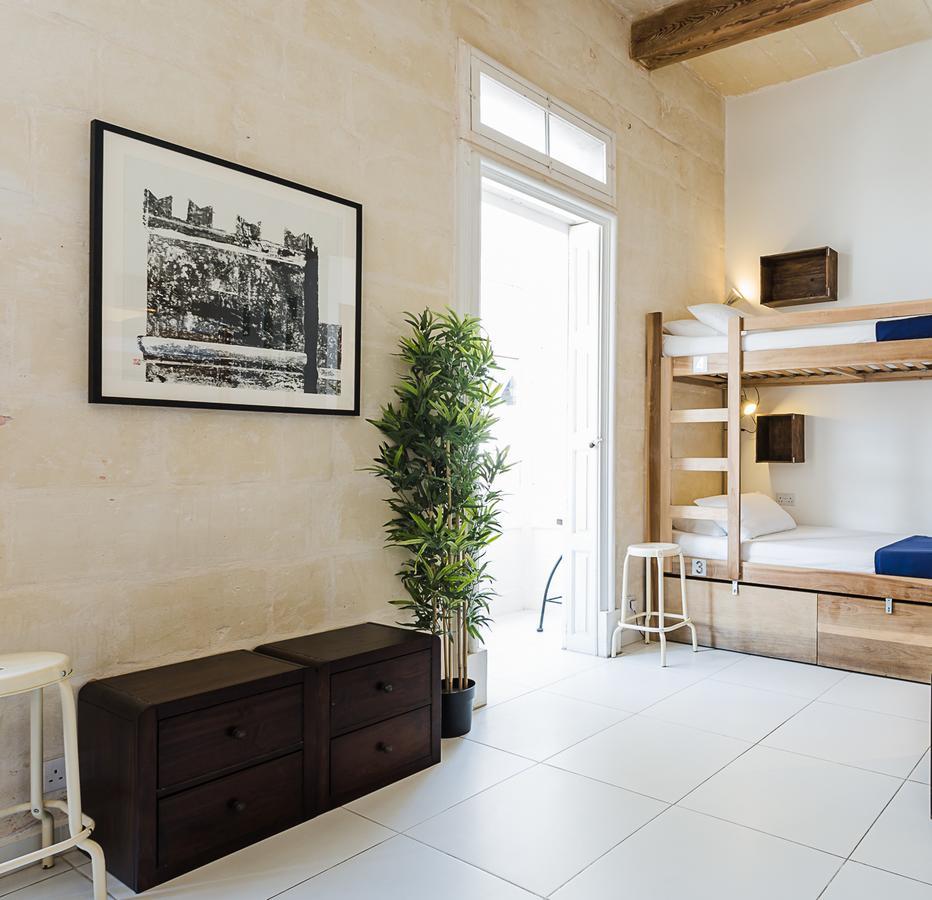Bed 6-Bed Mixed Dormitory Room Spa Access