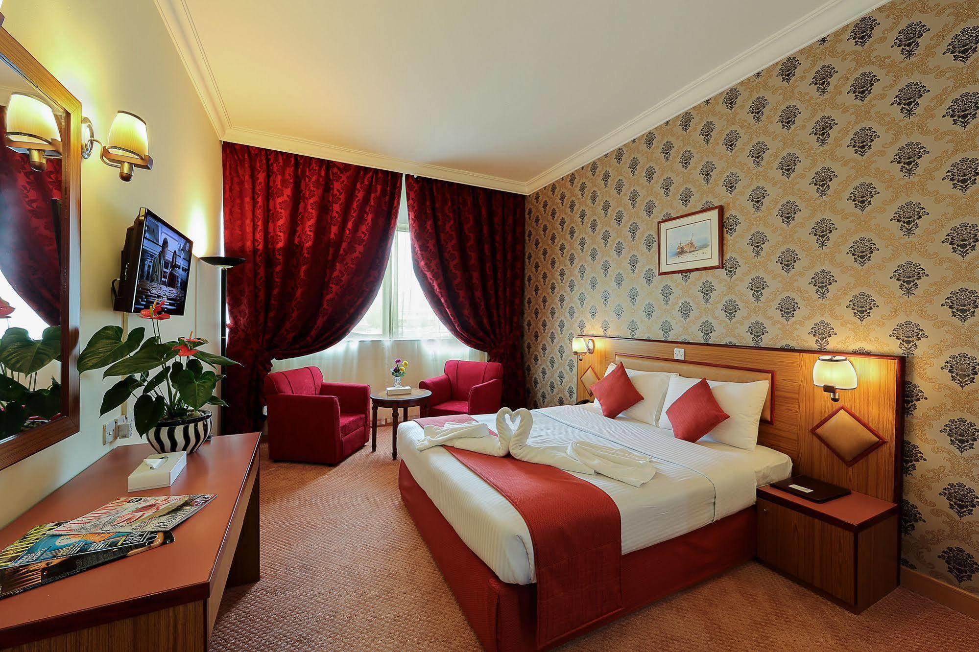 Deluxe Family Suite