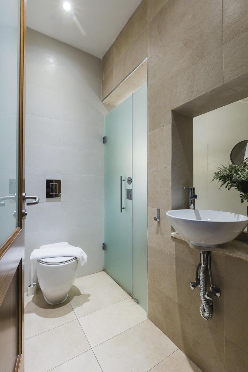 Bed 6-Bed Mixed Dormitory Room Spa Access