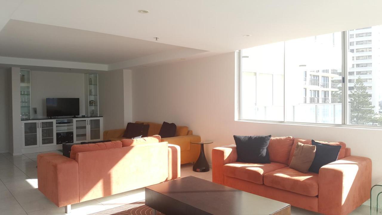 Two-Bedroom Apartment Ocean View