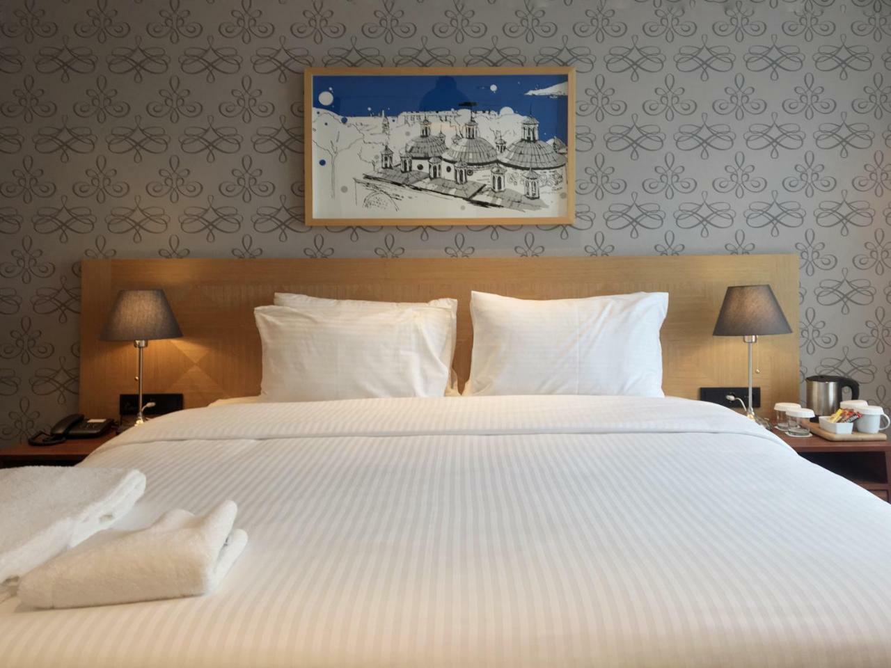 Deluxe Double Room with Balcony and Sea View