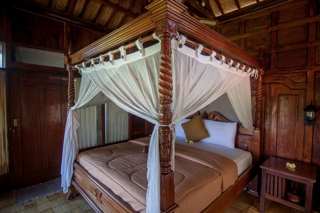 Superior Double Room with Balcony