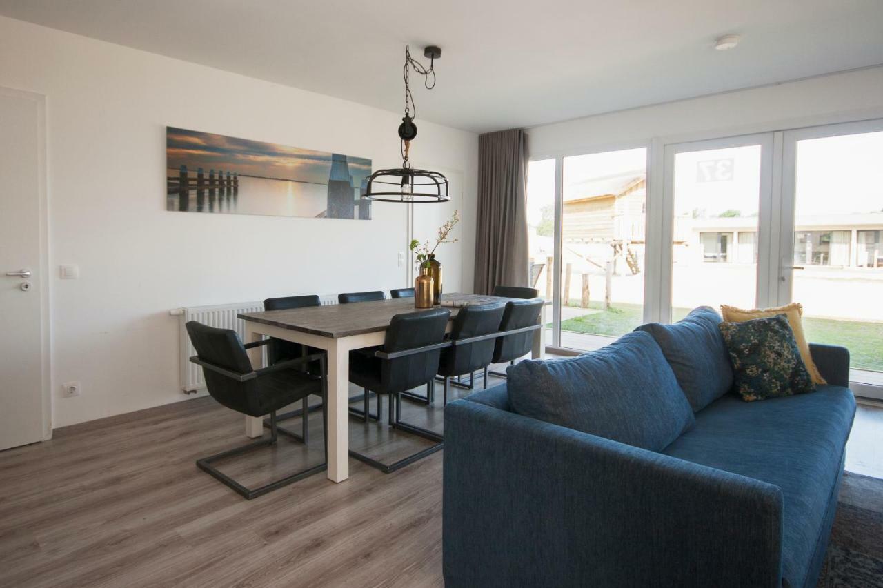 Four-Bedroom House,911983111:JPEG