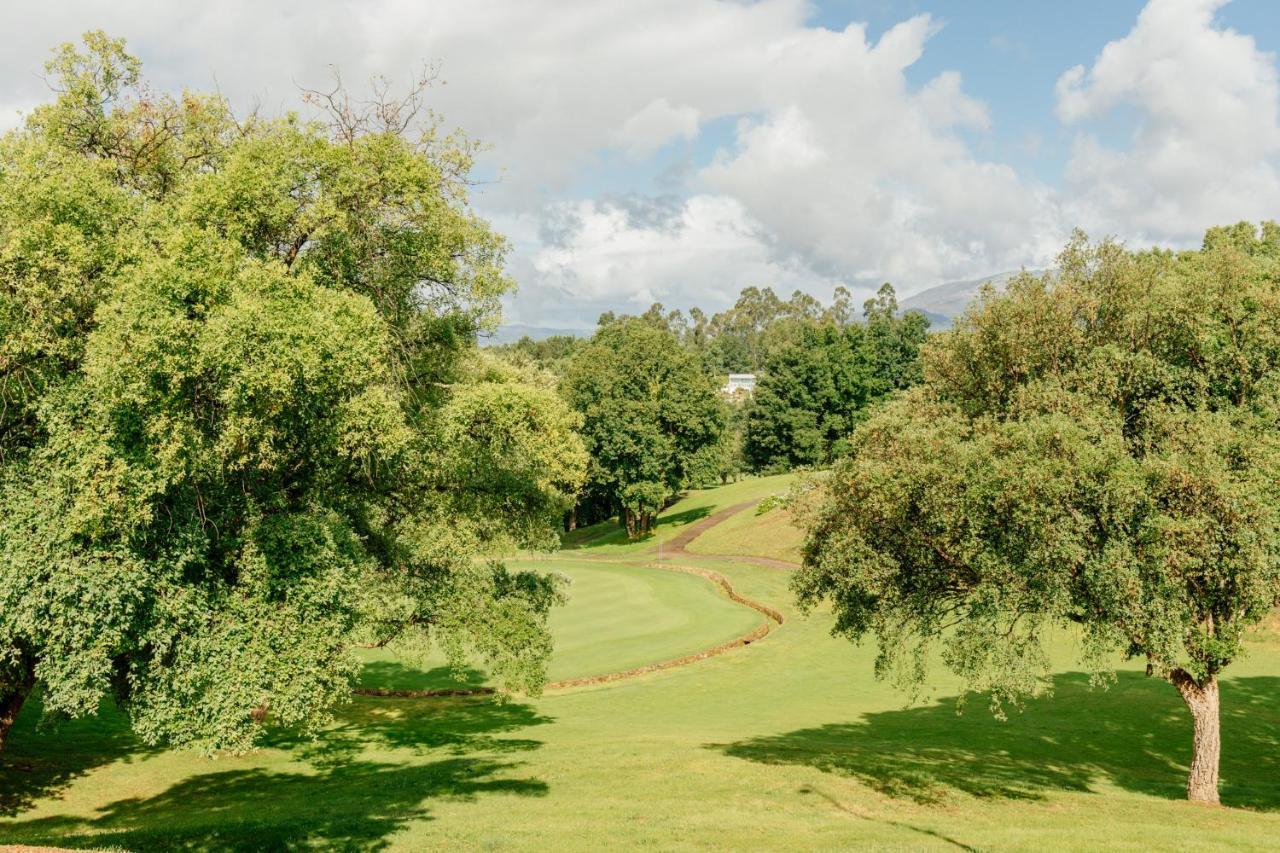 Chambre Double ou Lits Jumeaux avec Vue sur Parcours de Golf