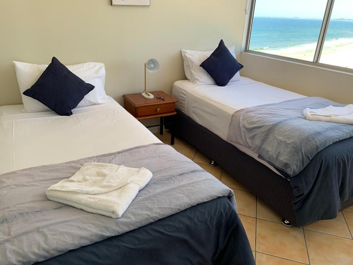 Three-Bedroom Apartment Ocean View