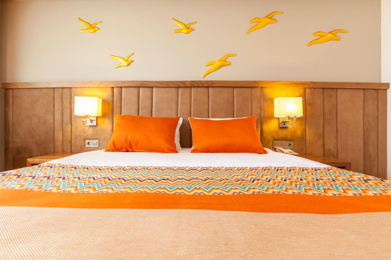 Family Room,1211478289:JPEG