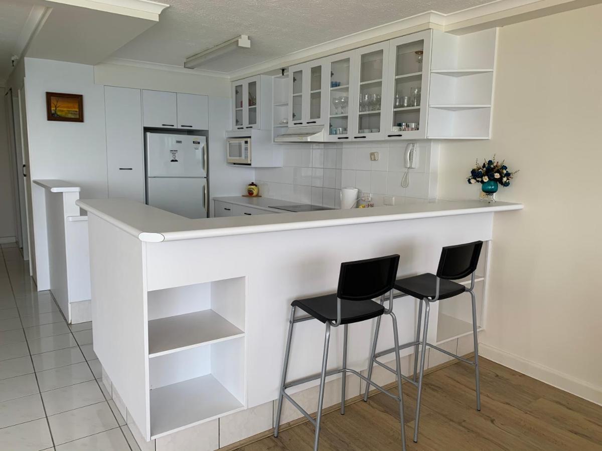 Three-Bedroom Apartment Ocean View