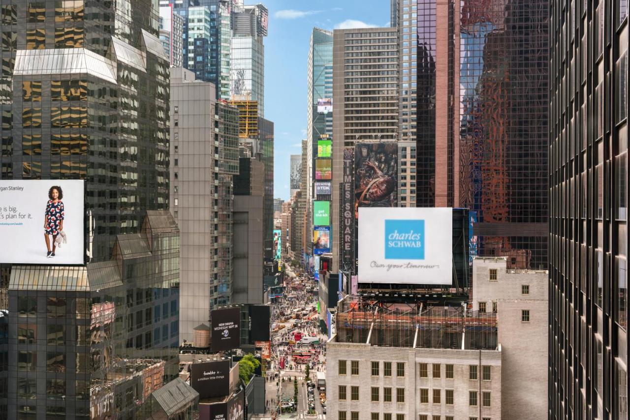 Quarto King Social Deluxe Times Square - Vista Ball Drop