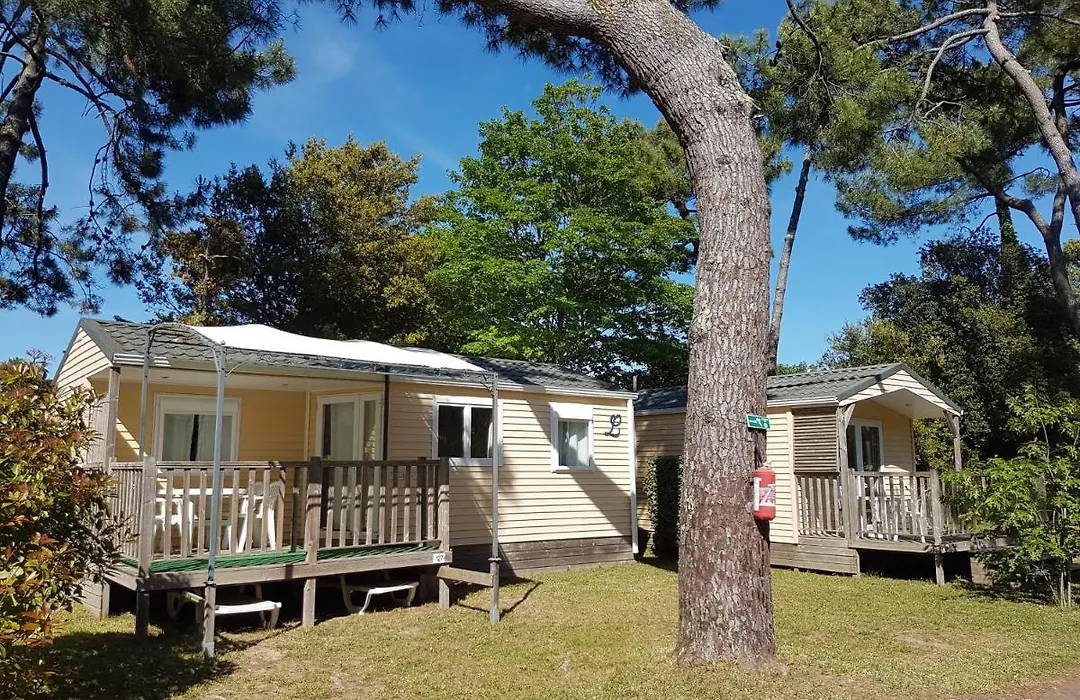 Camping Le Puits de l'Auture-1