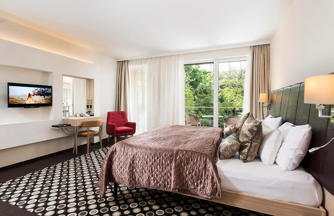 Bo33 Hotel Family & Suites-1