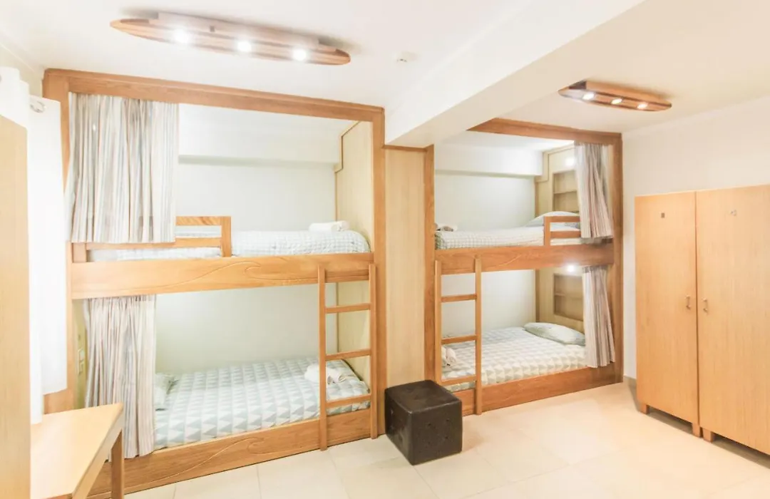Peniche Surfcamp Hostel-1