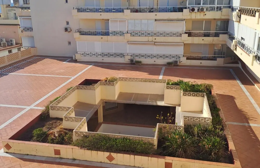 Apartamentos Nucleo Cristal-1