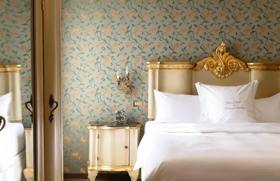 Hotel Flora - By Romanelli Family-1