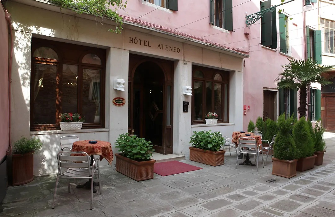 Hotel Ateneo-1