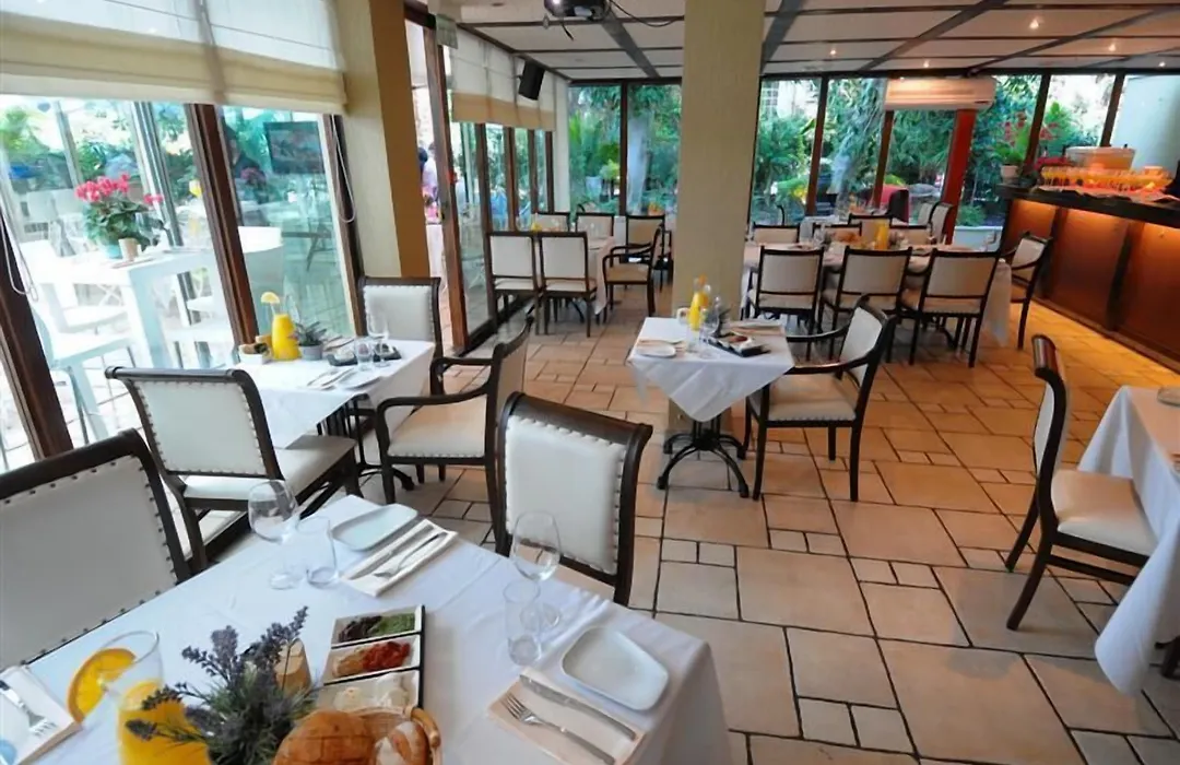 Villa Carmel Boutique Hotel-1
