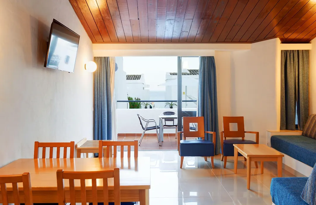 3Hb Golden Beach-1