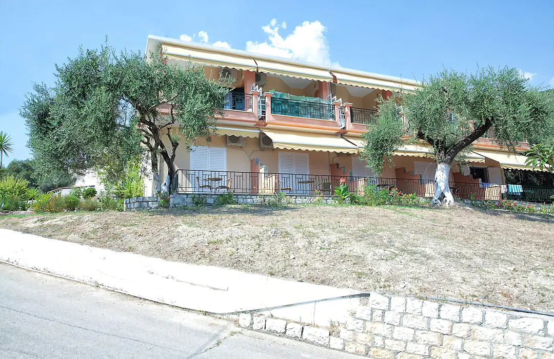 Enjoy Lichnos Bay Village, Camping, Hotel And Apartments-1