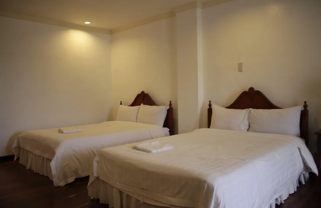 Sipalay Jamont Hotel-1