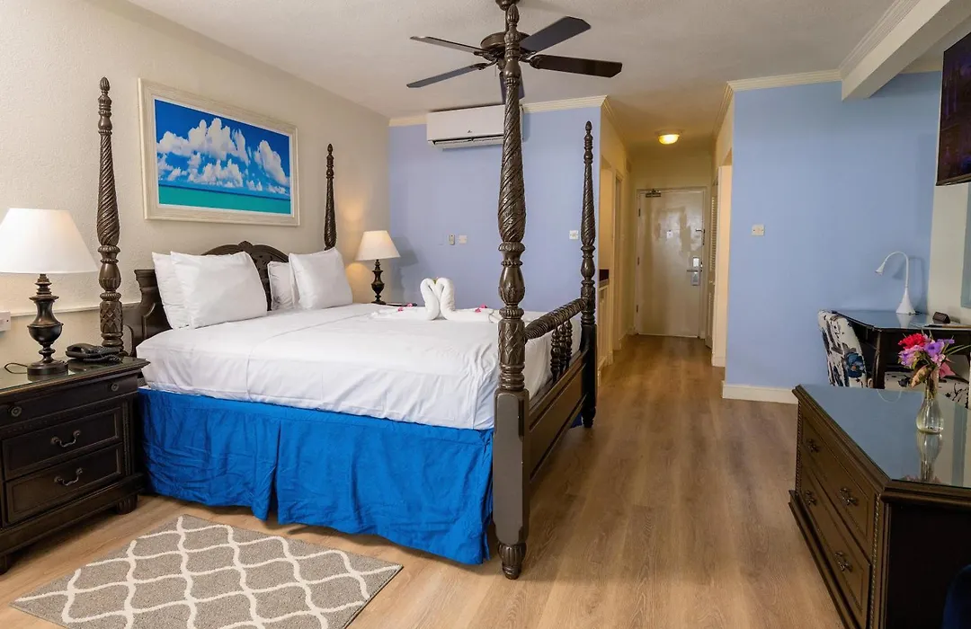 Savannah Beach Club Hotel-1