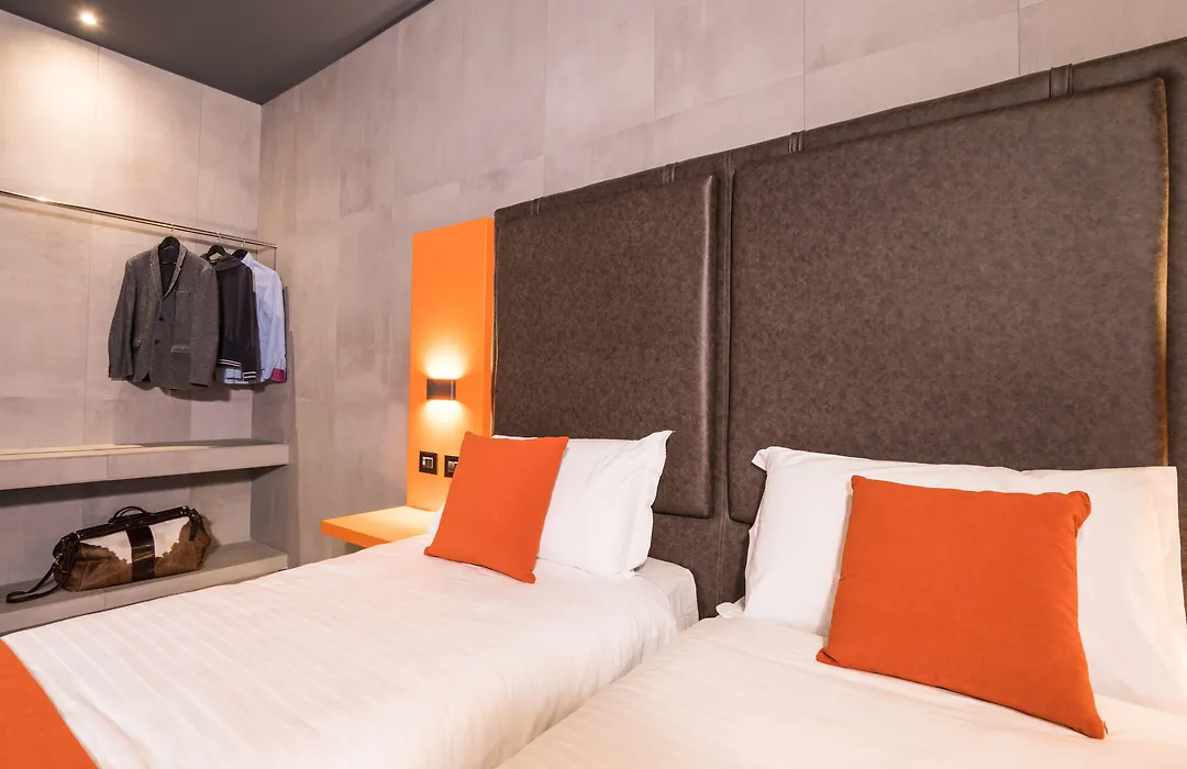 J24 Hotel Milano-1