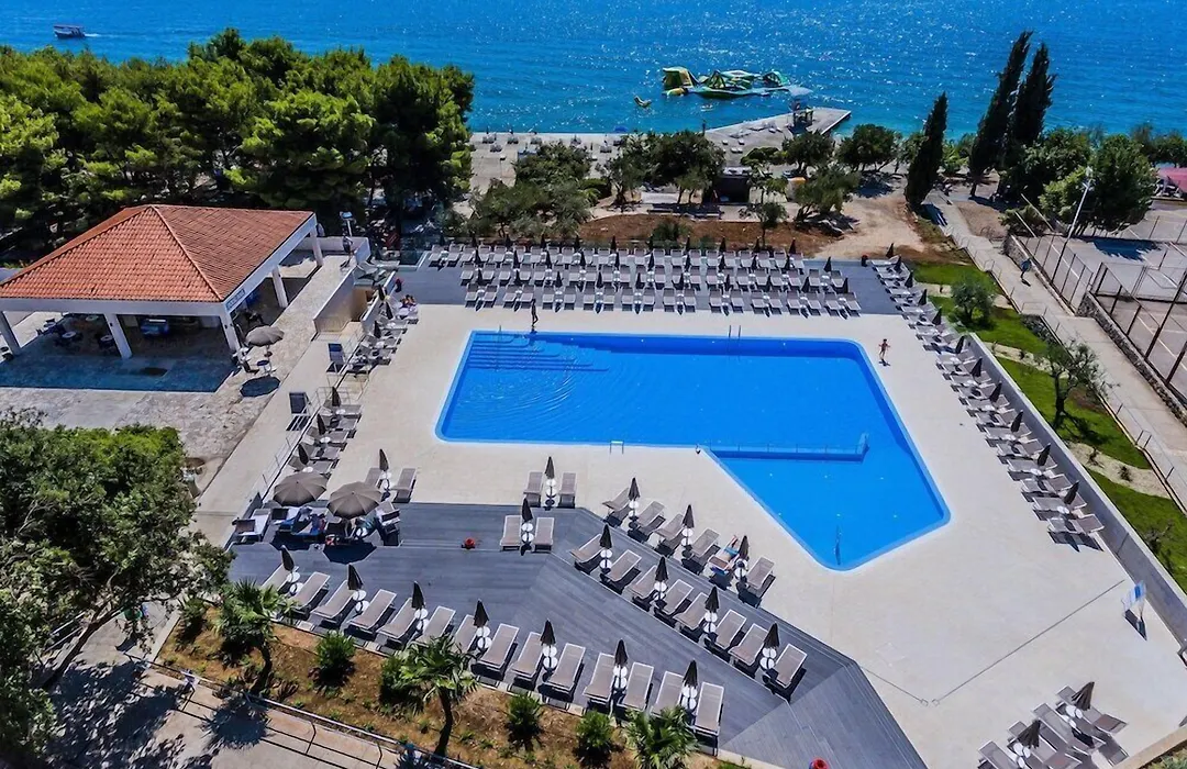 Hotel Medena-1