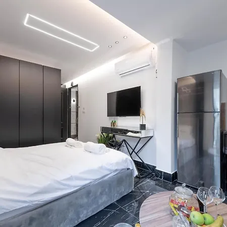 Colors Suites In Netanya-3