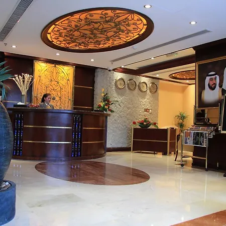 Trianon Royal Hotel-2